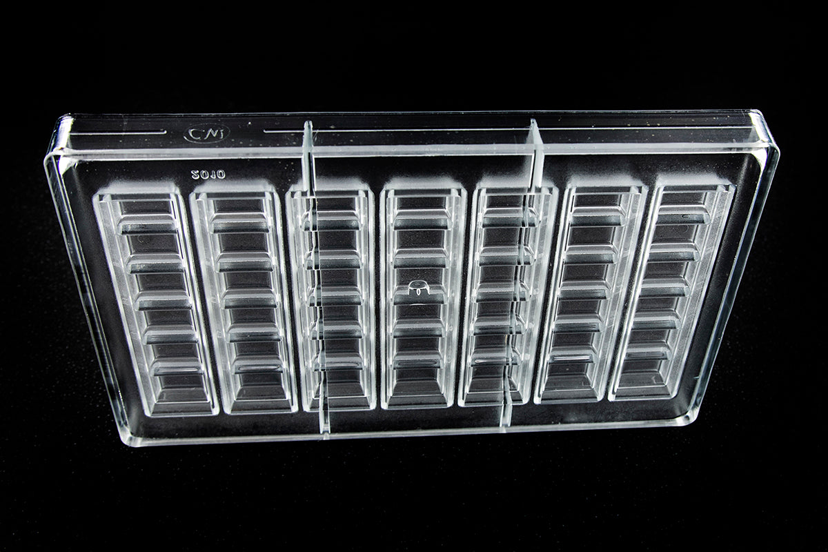 CW2010 - Chocolate World - Chocolate Bar 38 g Polycarbonate Mould
