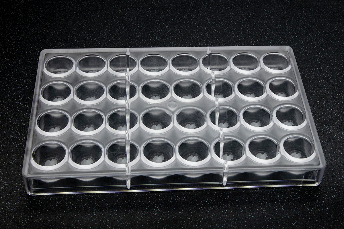 CW2116 - Chocolate World - Cone Ø 29 X 23 mm Polycarbonate Mould24