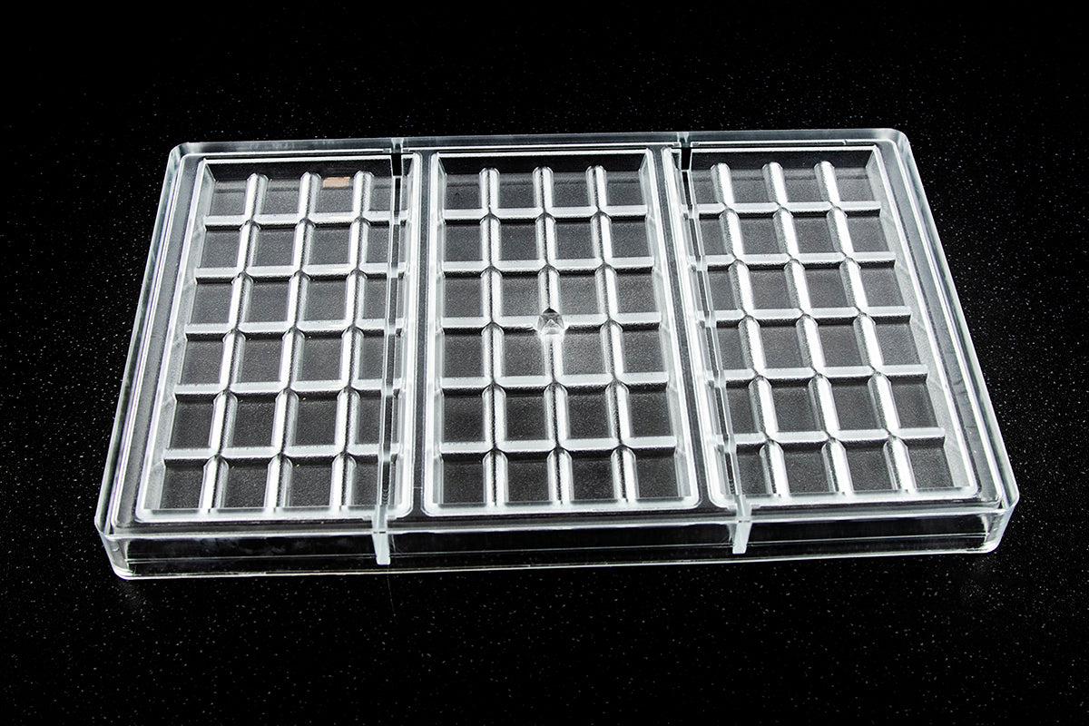 CW2162 - Chocolate World - 100 g Rectangle Tablet Polycarbonate Mould