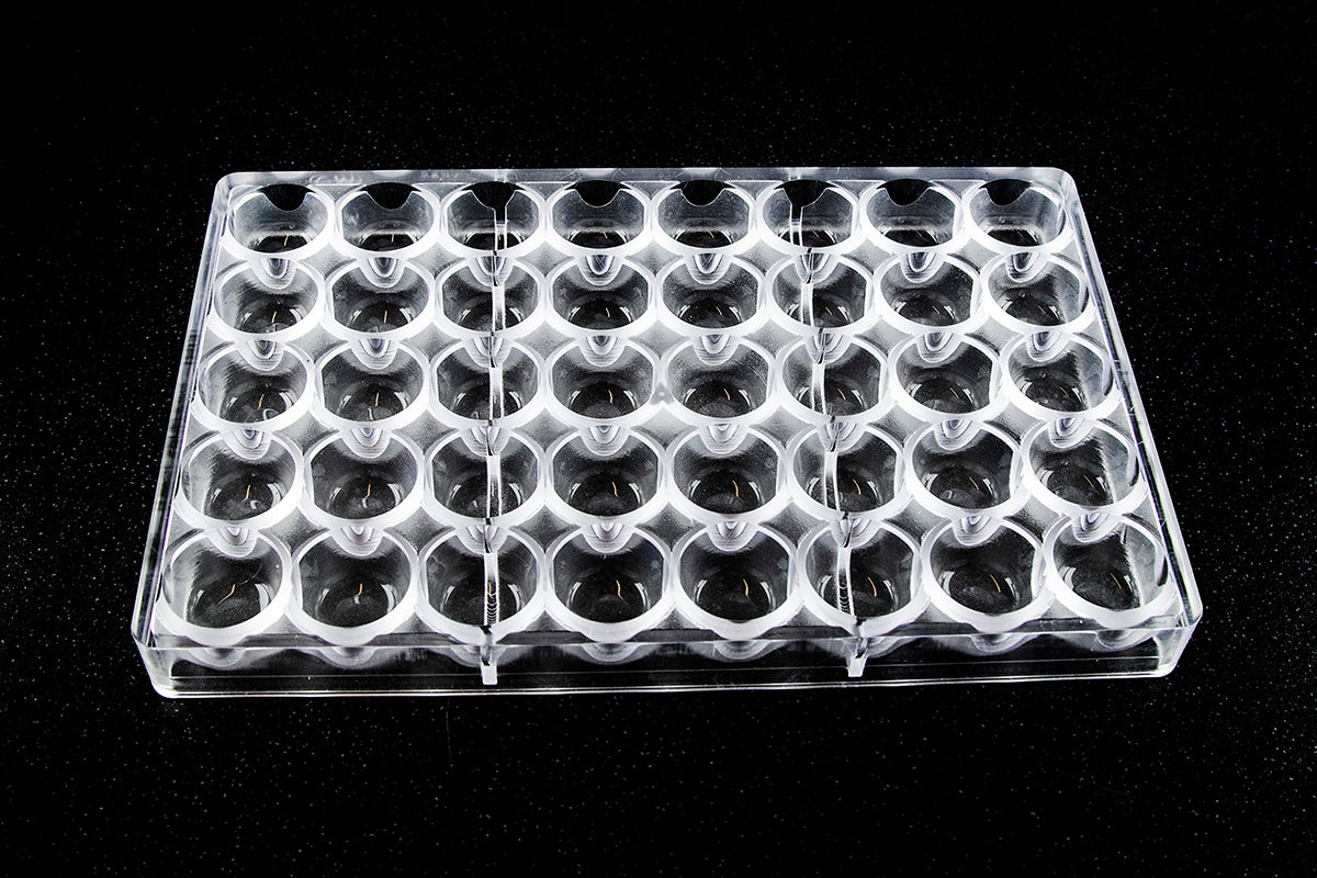 CW2207 - Chocolate World - Flat Cone Ø 30 x 19 mm Polycarbonate Mould