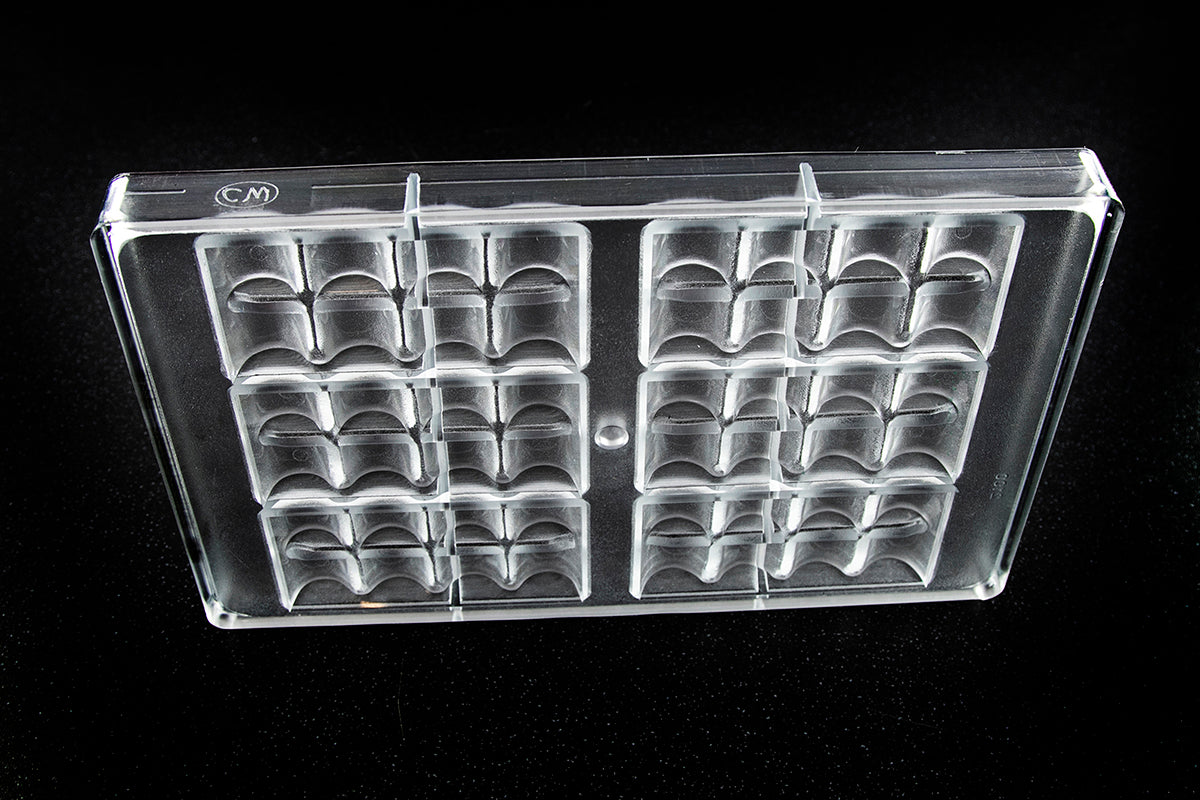 CW2208 - Chocolate World - Chocolate Truffle Polycarbonate Mould