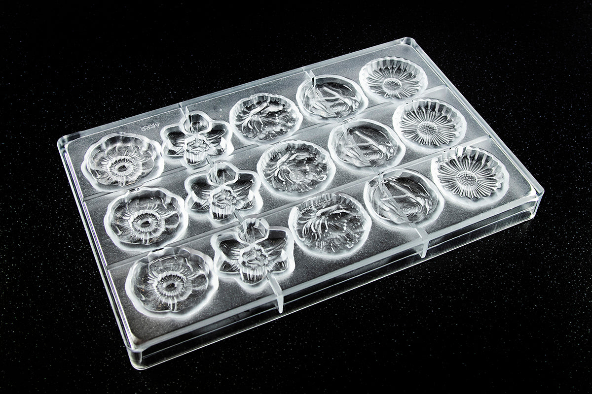 CW2224 - Chocolate World - 5 Fig Flower Caraque Polycarbonate Mould