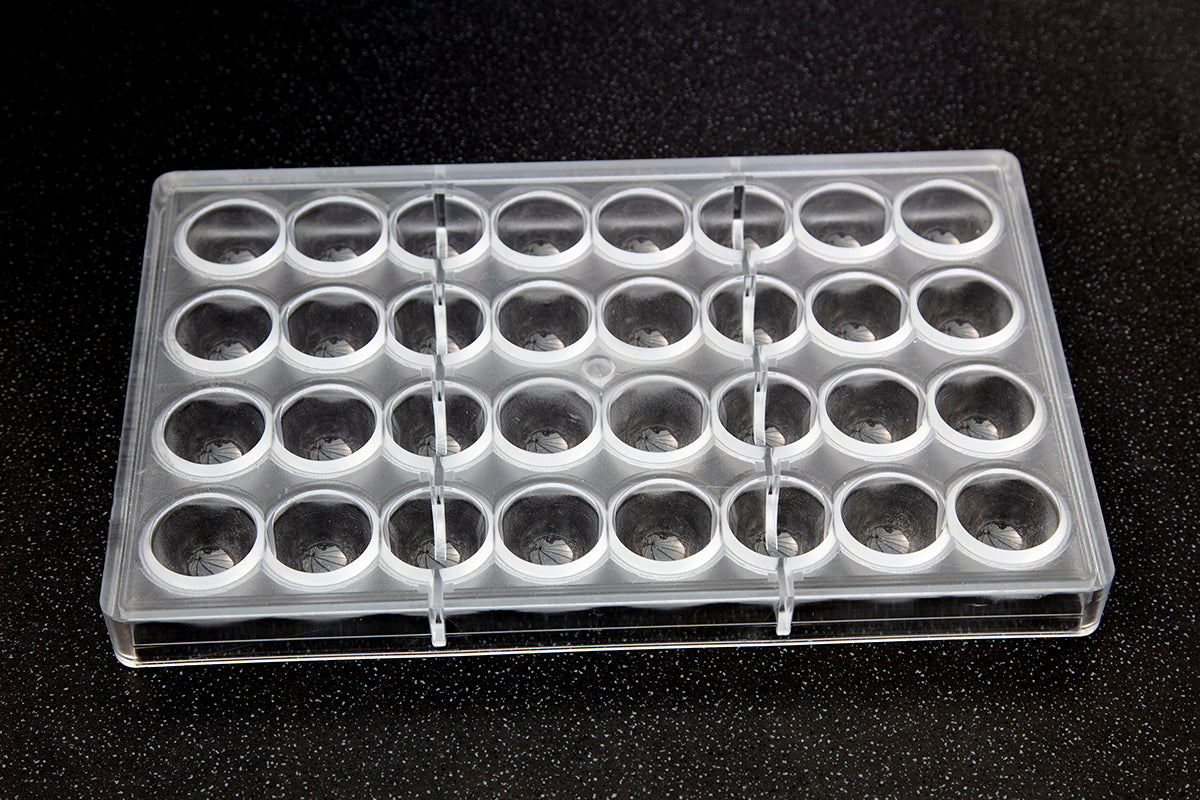 CW2295 - Chocolate World - Cone Ø 29 X 21 mm Polycarbonate Mould