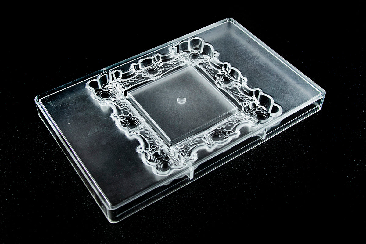 CW2399 - Chocolate World - Chocolate Barok Frame Polycarbonate Mould
