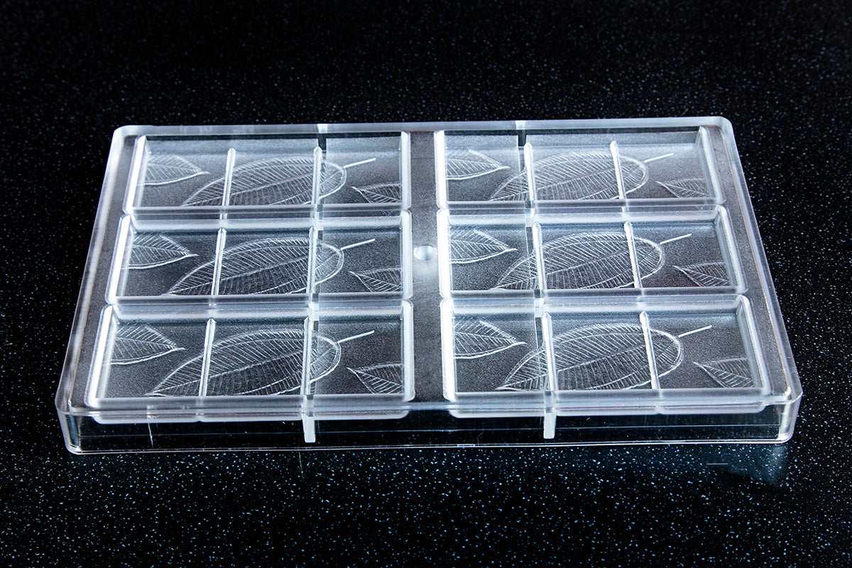 CW2433 - Chocolate World - Leaf Tablet 52 g Polycarbonate Mould