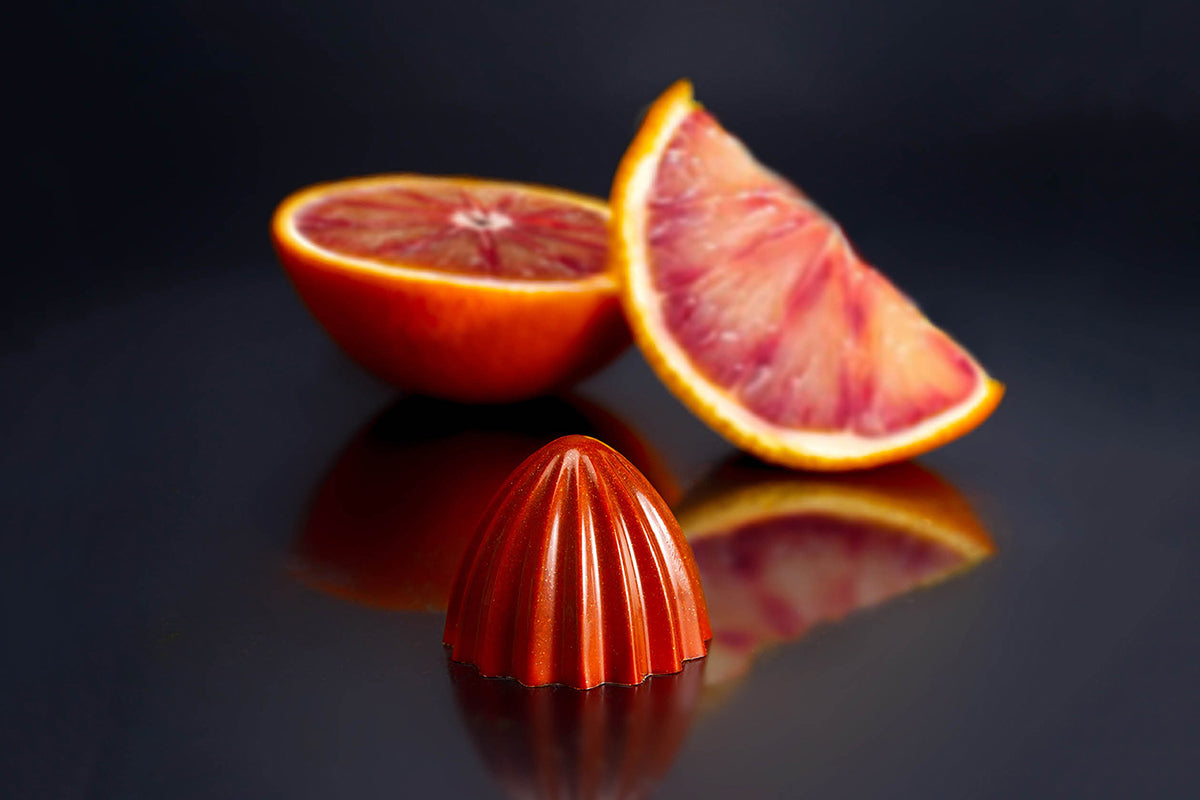 CW2474 - Chocolate World - The Juicer Dutch Pastry Polycarbonate Mould