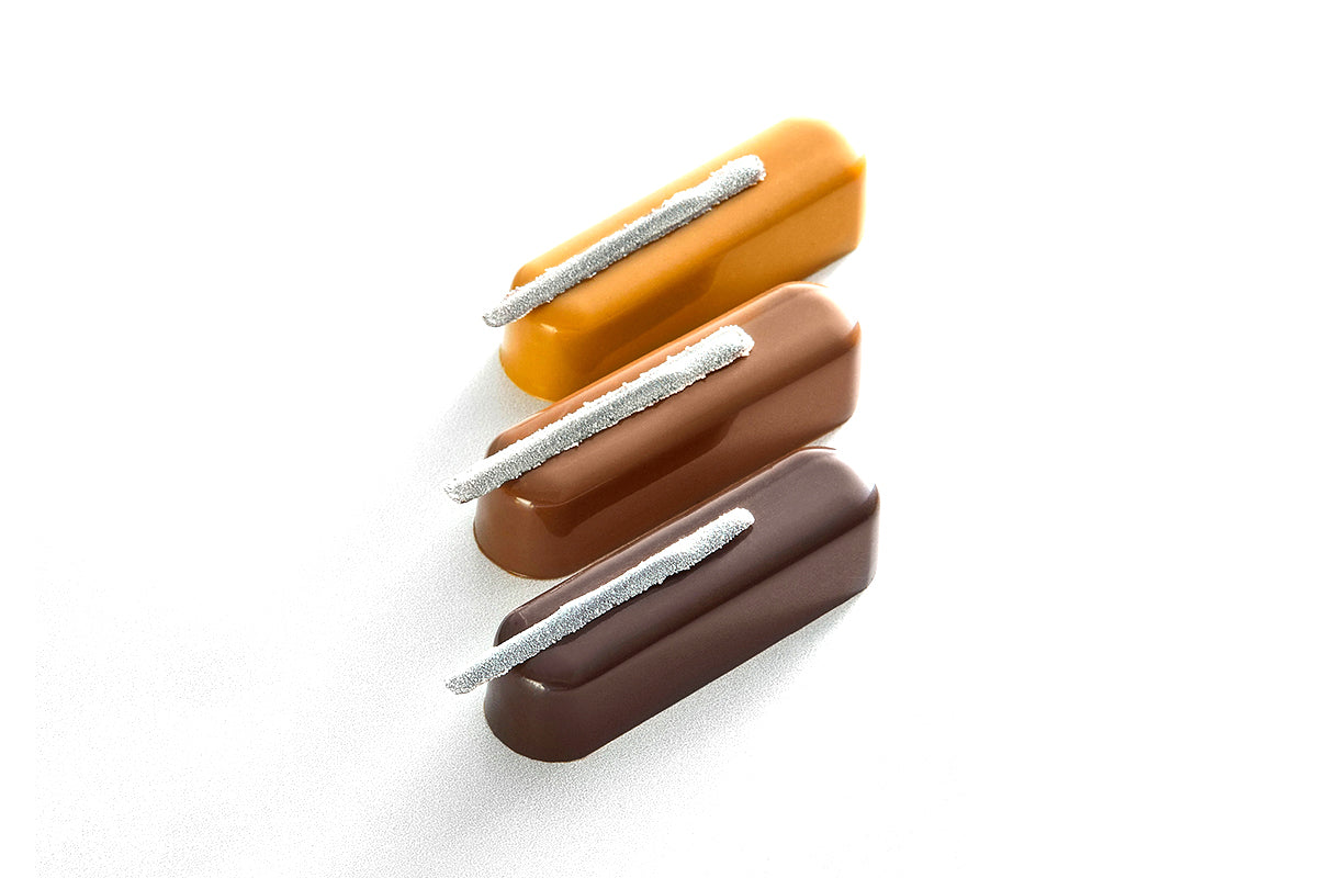 CW2481 - Chocolate World - Praline Éclair - Martin Diez Polycarbonate Mould