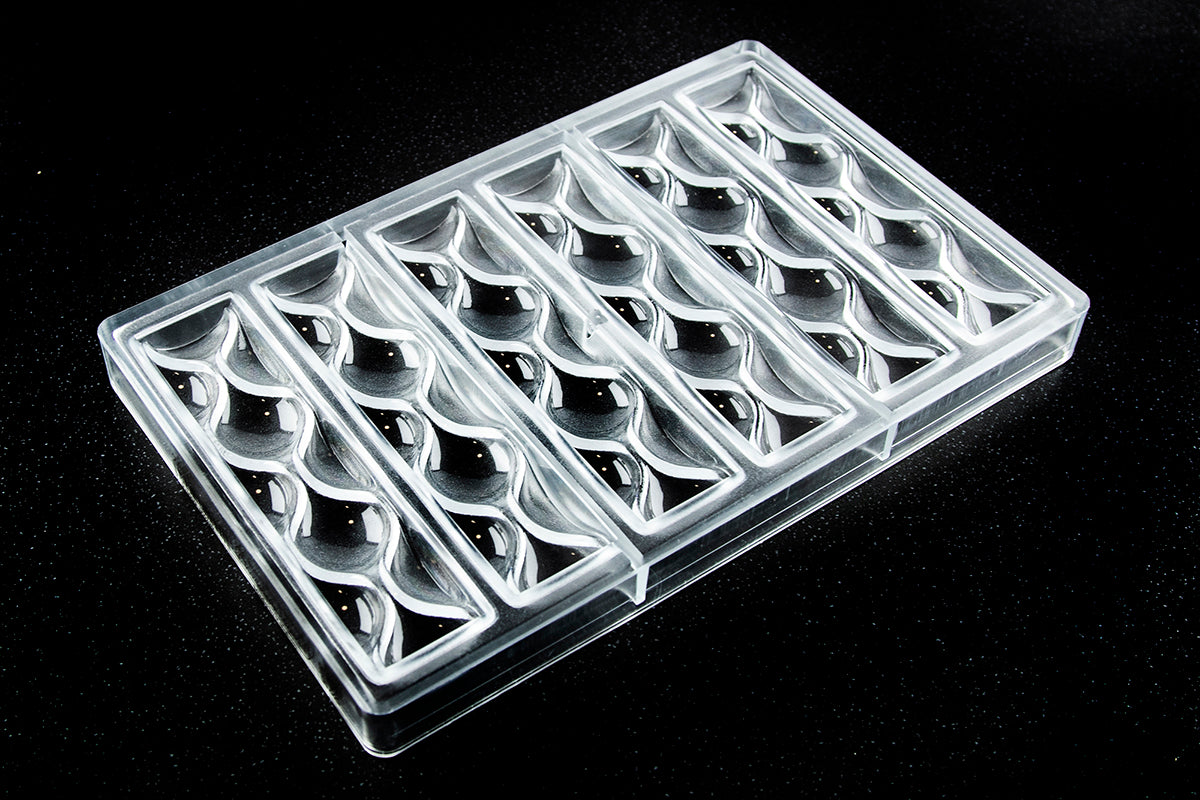 CW2488 - Chocolate World - Curved Bar - Frank Haasnoot Polycarbonate Mould