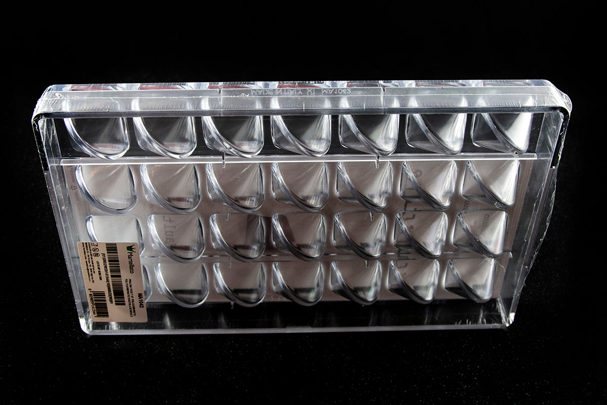 MA1986 - Martellato - Rounded Square With Dimple Polycarbonate Mould